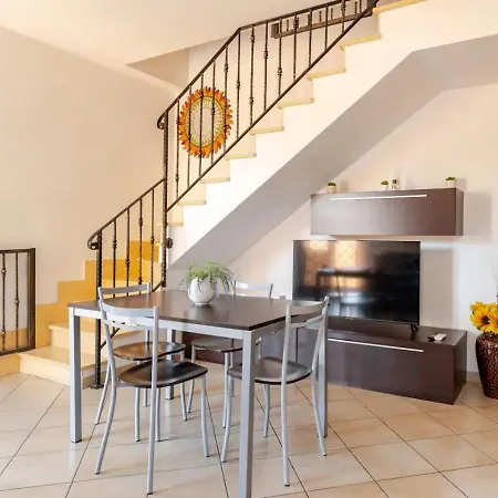 Big Garden - Free Parking, Wi-fi E Netflix Holiday home *